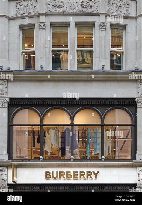 burberry outlet london england.